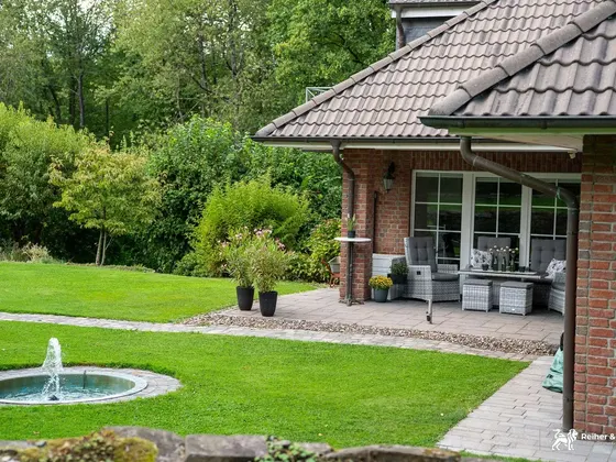 Terrasse und Garten